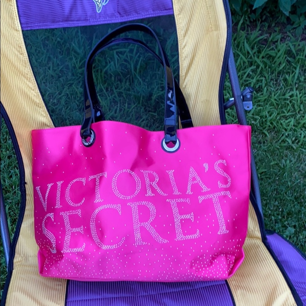 Victoria’s Secret sparkly pink weekender bag